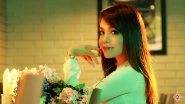 Tiếng hát ca sĩ Lan Anh ‘trong veo, cao vút, cuốn hút’ tất cả người nghe? ca si lan anh avt