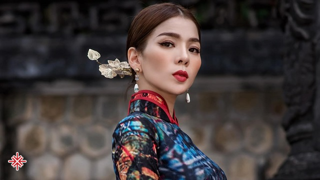Ca sĩ Lệ Quyên: ‘Nữ hoàng phòng trà’ đến ‘nữ hoàng bolero’ ca si le quyen avt edit