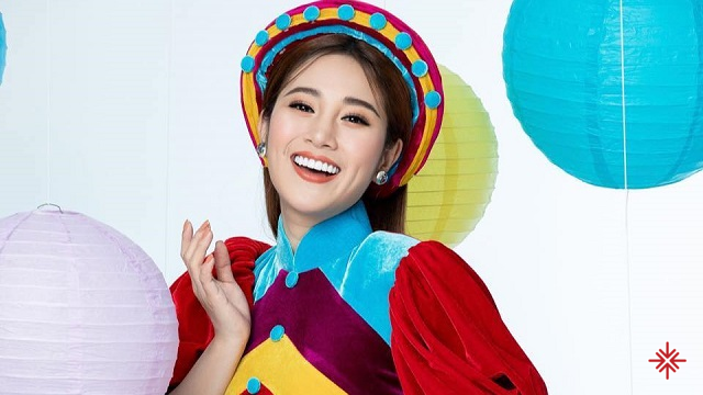 Ca sĩ Tố My: ‘Ngọc nữ mới’ của làng Bolero Việt? to my bolero avt