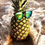 Trái dứa ‘quái dị’ hơn chúng ta tưởng rất nhiều, khi bạn ăn dứa thì dứa cũng tiêu hóa chính bạn 001 trai dua quai di hon chung ta tuong rat nhieu khi ban an dua thi dua cung tieu hoa chinh ban