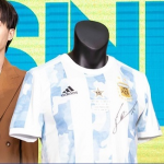 Jack tiếp tục bị check var sau màn flex áo có chữ ký của Messi 001 jack tiep tuc bi check var sau man flex ao co chu ky cua messi