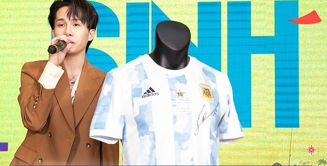 Jack tiếp tục bị check var sau màn flex áo có chữ ký của Messi 001 jack tiep tuc bi check var sau man flex ao co chu ky cua messi