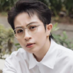 Ca sĩ Gil Lê – Nàng ‘soái ca đẹp trai’ của showbiz Việt và những ồn ào tình ái 001 Ca si gil le soai ca dep trai nhat showbiz viet cung nhung lum xum tinh ai