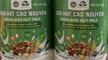 Sữa hạt cao nguyên (Highland Nut Milk) - xu hướng dinh dưỡng thuần chay mới ra mắt 001 sua hat cao nguyen highland nut milk thuc uong bo duong moi cho moi nguoi