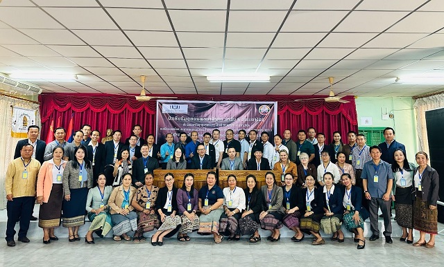 Chương trình đào tạo chuyên sâu cho 47 giảng viên nòng cốt đến từ 8 trường Cao đẳng Sư phạm tại Lào. Chương trình đào tạo chuyên sâu cho 47 giảng viên nòng cốt đến từ 8 trường Cao đẳng Sư phạm tại Lào.