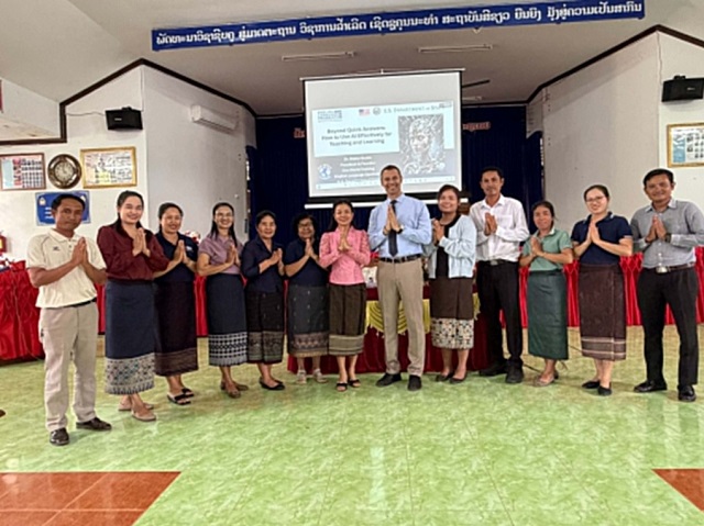 Dieter Bruhn cập nhật các xu hướng giáo dục mới, đồng thời ứng dụng công nghệ AI cùng các công cụ số trong giáo dục. Dieter Bruhn cập nhật các xu hướng giáo dục mới, đồng thời ứng dụng công nghệ AI cùng các công cụ số trong giáo dục.