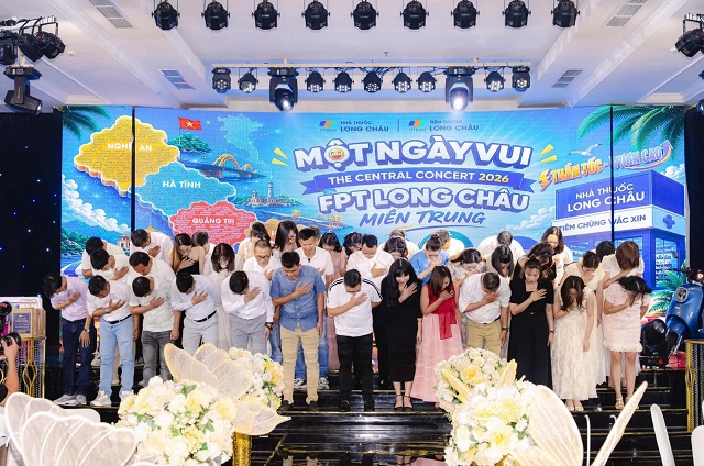MC Phạm Hồng Phong – Đồng hành cùng Long châu FPT từ những ngày đầu MC Phạm Hồng Phong – Đồng hành cùng Long châu FPT từ những ngày đầu